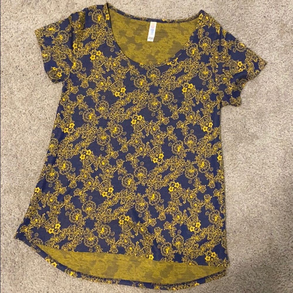 LulaRoe Classic Tee